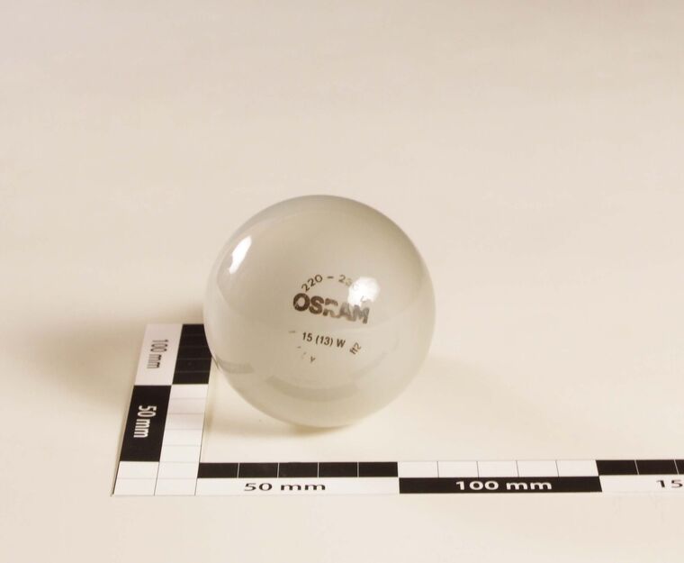 Glühlampe 15W 220V, birnenförmig