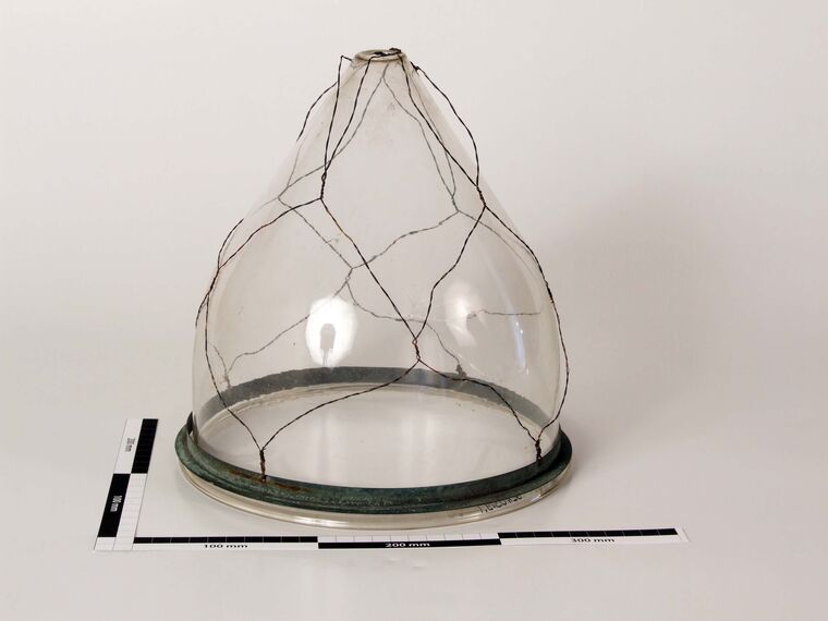 Glasschirm für Petroleumleuchte
