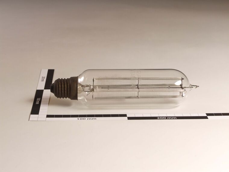 Konstantan-Widerstandsröhre 220 V 0,5 Ampere