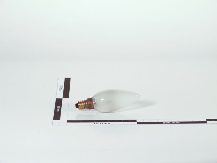 Kerzenförmige Glühlampe 25W 220-225V E14 mattiert
