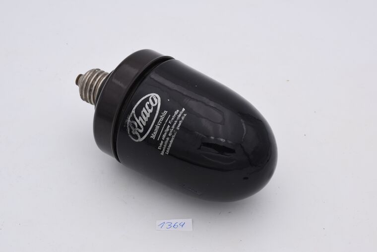Glühlampe aus Rubinglas