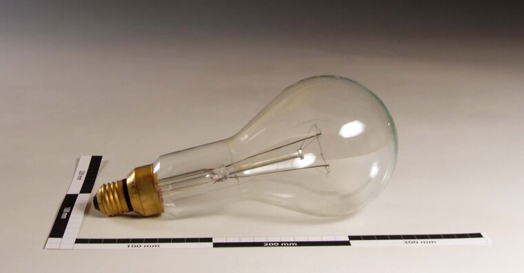 Glühlampe 300Watt 260Volt
