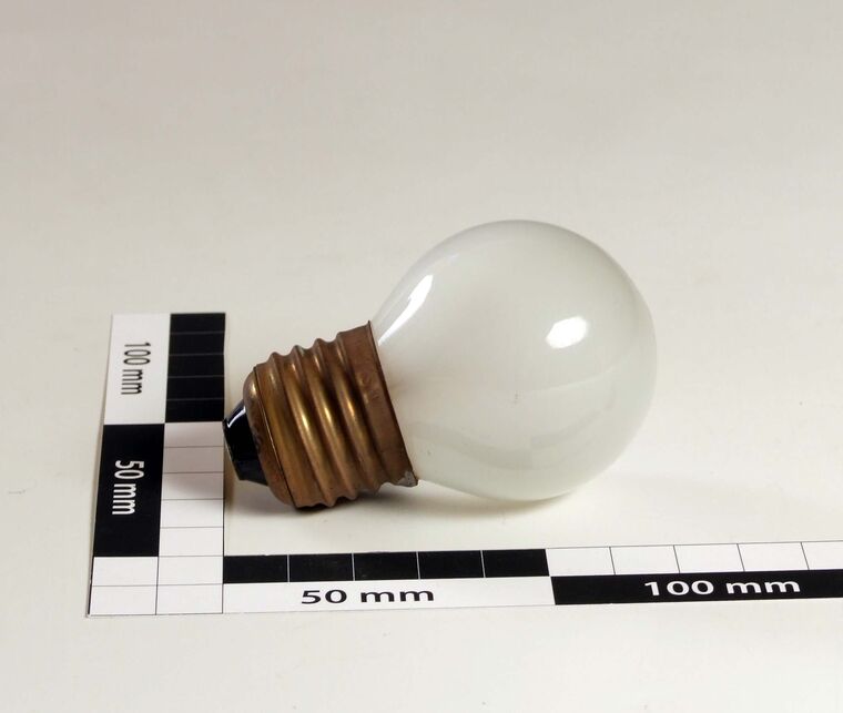 Glühlampe 15W 125-130V