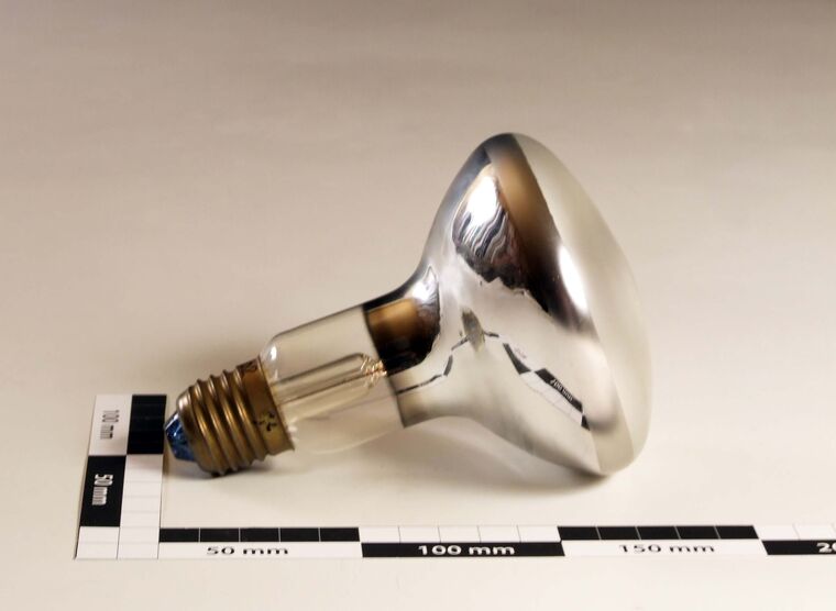 Glühlampe 220 Volt 60 Watt