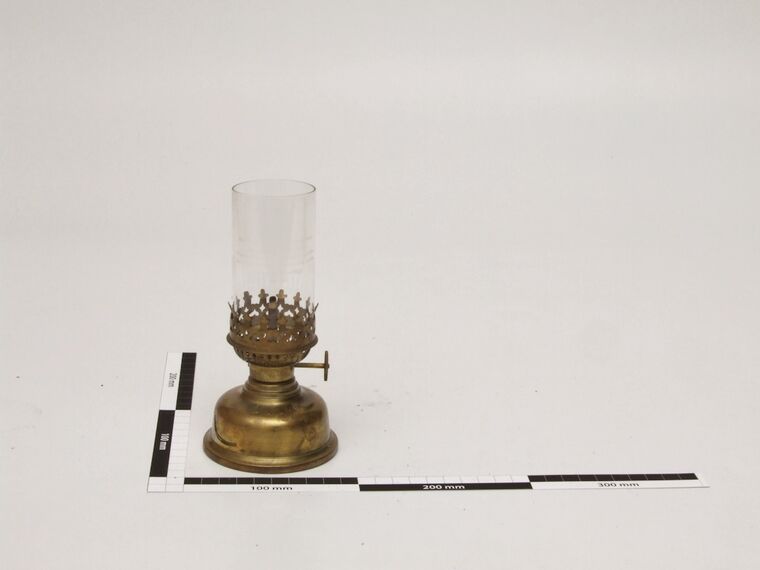 Formalin-Spiritus-Lampe / Petroleumlampe