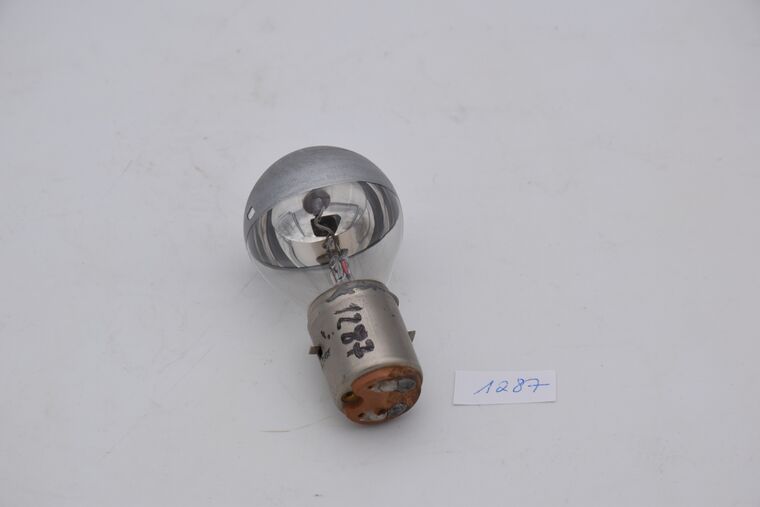 Glühlampe mit verspiegeltem Kolben
