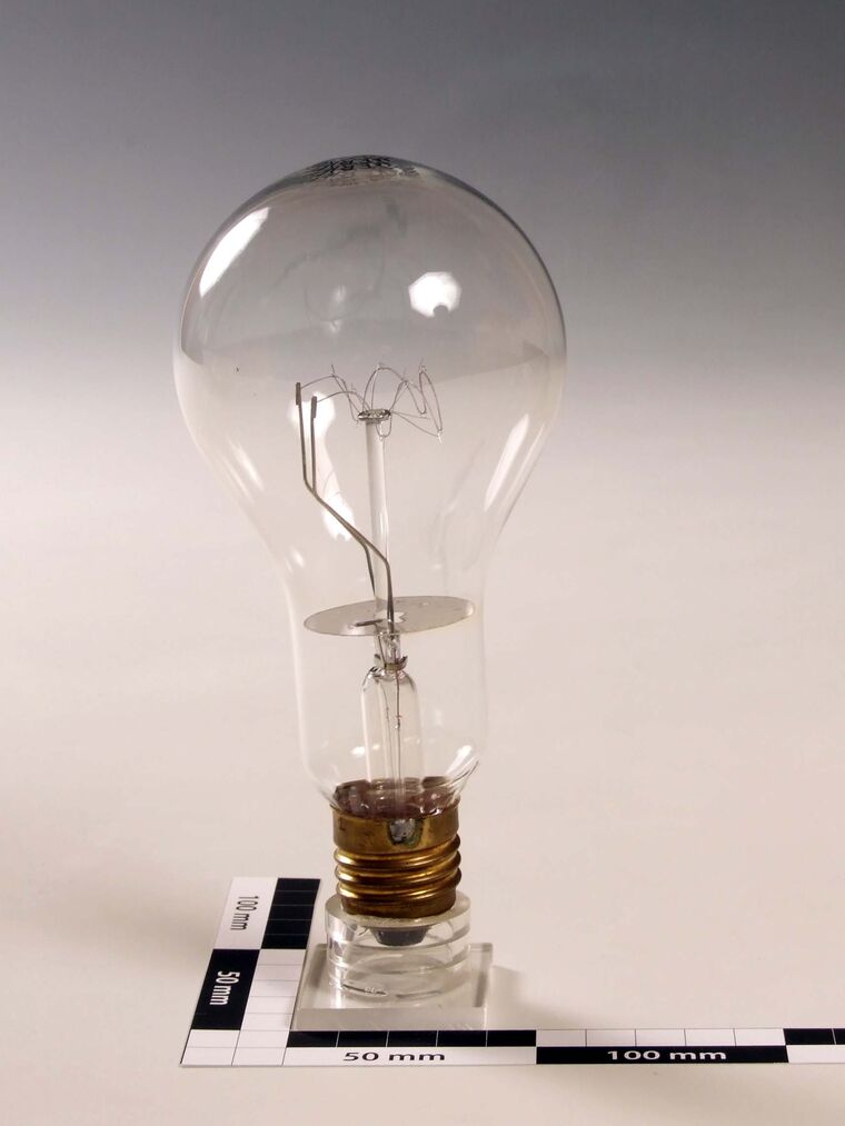 Glühlampe 220 Volt 200 Watt