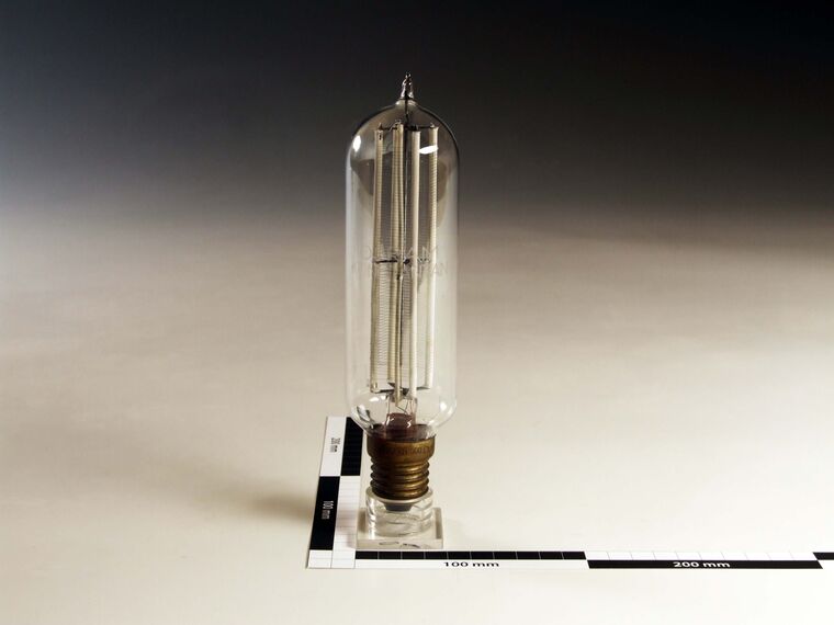 Konstantan-Widerstandsröhre 240V 0,4 Ampere
