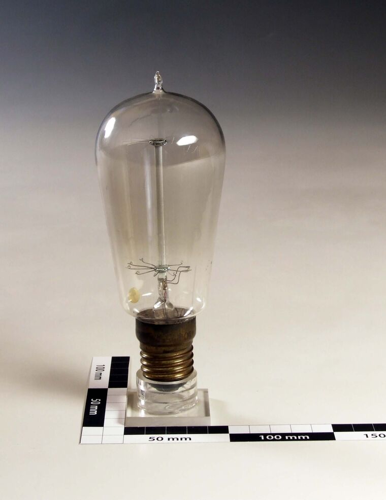 Glühlampe, zylinderförmig