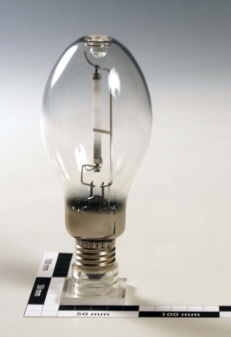 Natriumdampf-Hochdrucklampe, Glühlampe