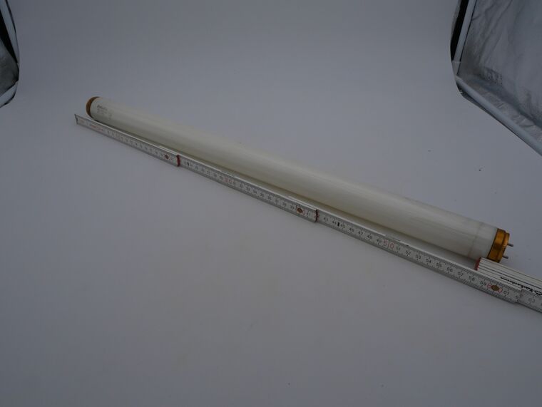 Leuchtstofflampe (Röhre)