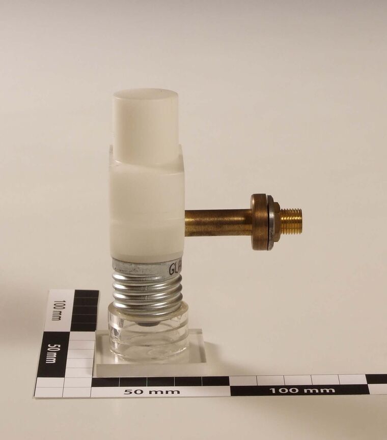 Lichttestgerät mit E27 Schraubfassung