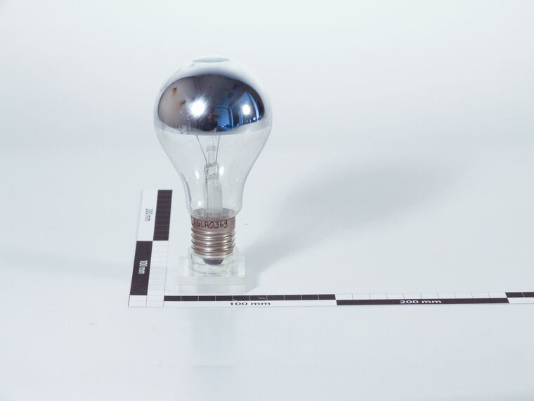 Kuppenverspiegelte Glühlampe 100W 235V birnenförmig