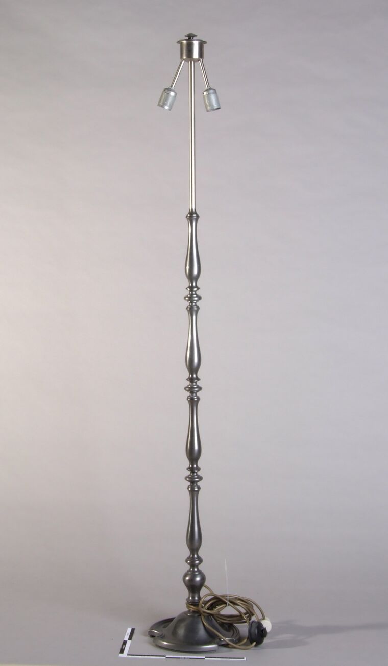 Messing-Stehleuchte, zweiflammig