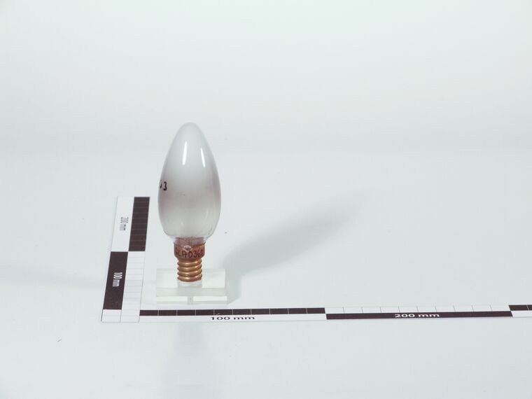 Glühlampe, kerzenförmig, 15W 225V