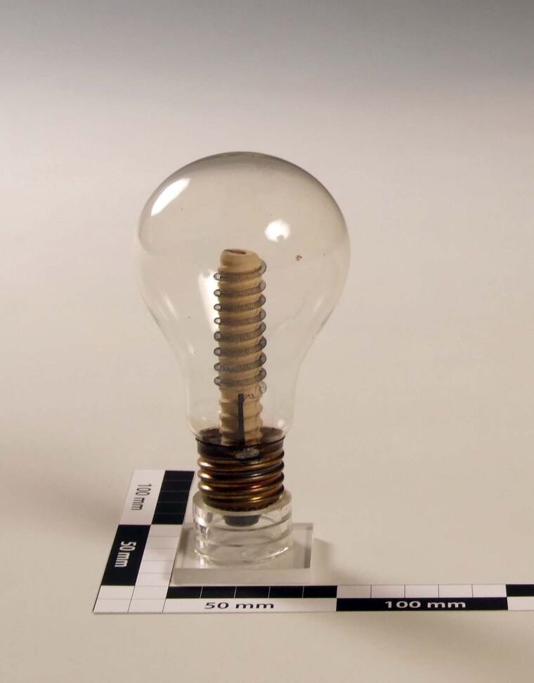 Heizlampe, birnenförmig