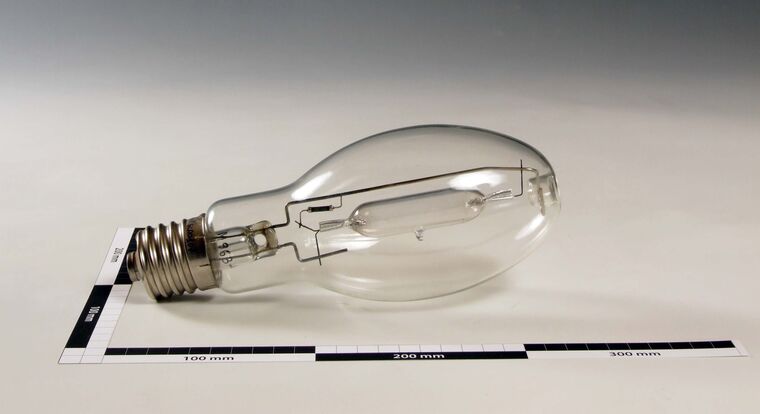 Halogen-Metallhalogenlampe mit E40 Schraubsockel