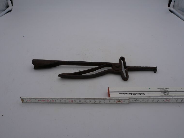 Kienspanhalter mit Feder