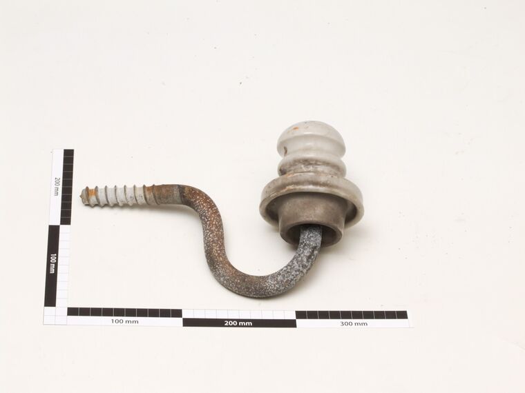 Rillentellerisolator mit Wandarm