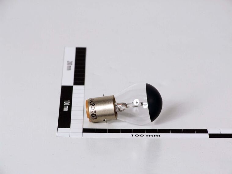 Kuppenverspiegelte Glühlampe 12 Volt 50 Watt