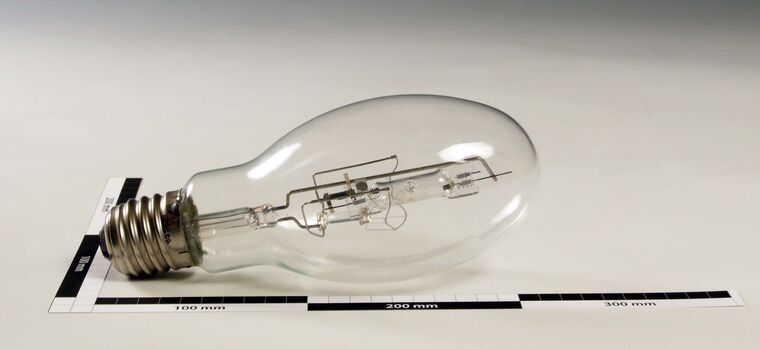 Halogen-Metalldampflampe mit E40 Schraubsockel