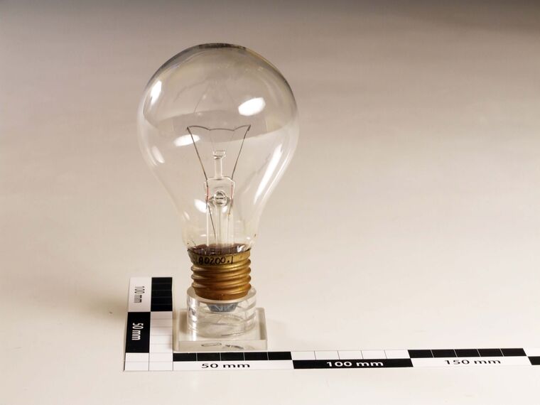 Glühlampe 100W 235V E27