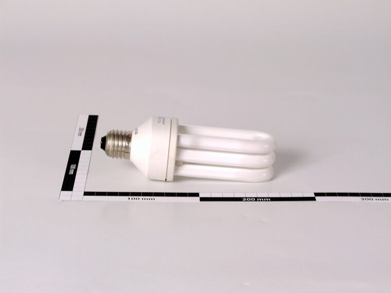 Kompaktleuchtstofflampe 23W E27 Schraubsockel
