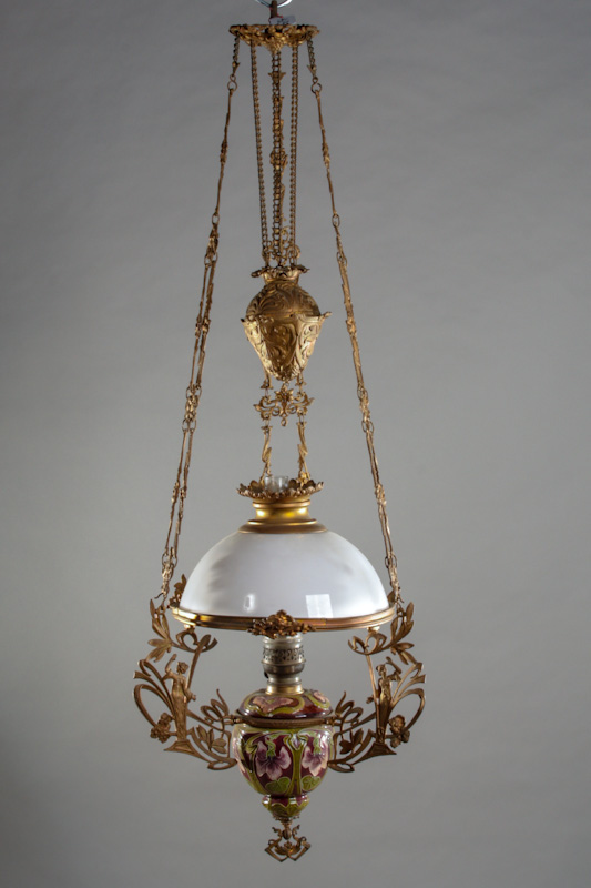 Petroleumhängeleuchte Jugendstil