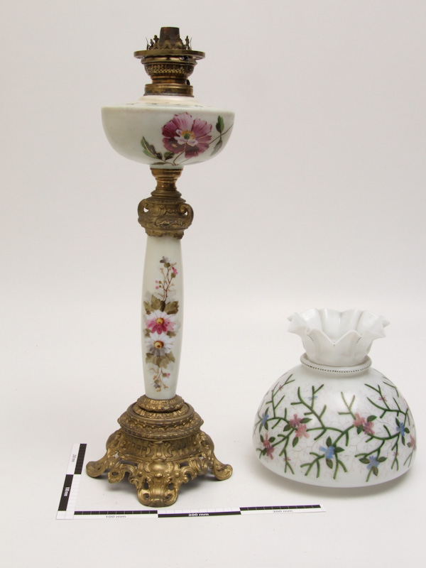 Petroleumlampe aus Keramik